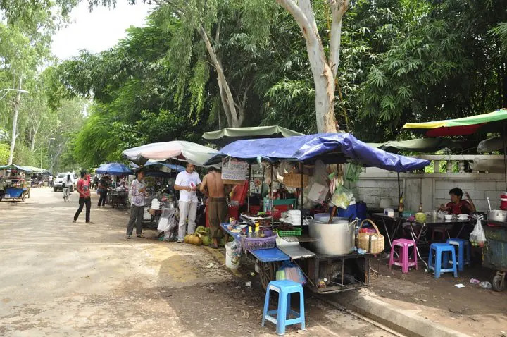 Khmer Rice Noodles street vendors